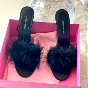 Victoria Secrets Bedroom Heels Sexy.  Box and Dust bag included Size 8.